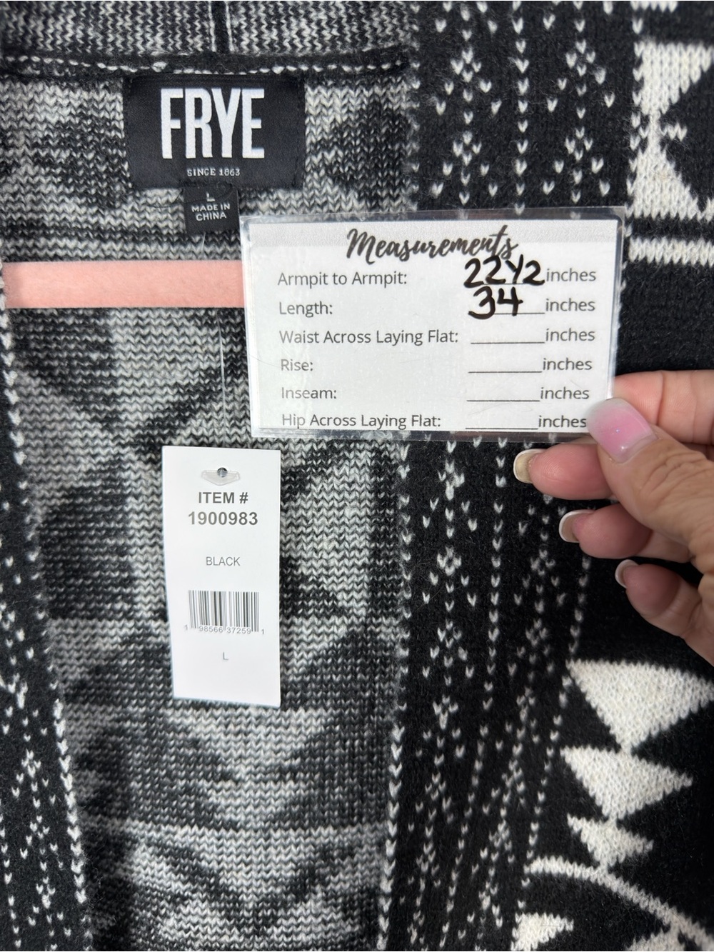 Frye NWT Women’s Black & White Geometric Pattern Open-Front Cardigan Size Large - Picture 8 of 16
